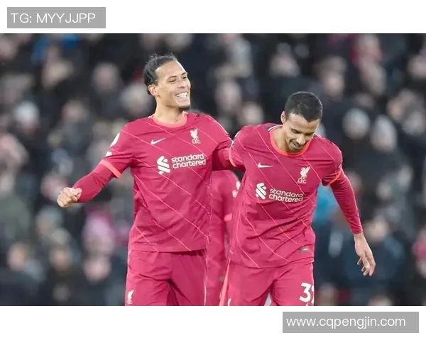 美国艺人热衷足球明星背后的故事与他们的友谊关系探讨