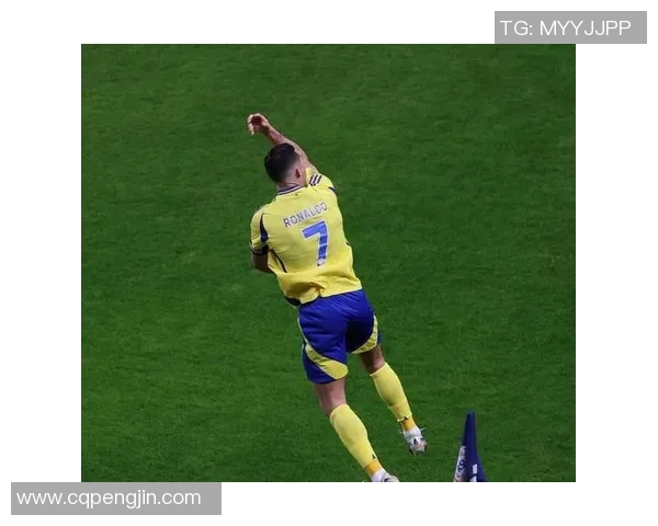 足球明星瞬间绽放光芒的精彩时刻回顾与感动瞬间合集 足球明星瞬间绽放光芒的精彩时刻回顾与感动瞬间合集