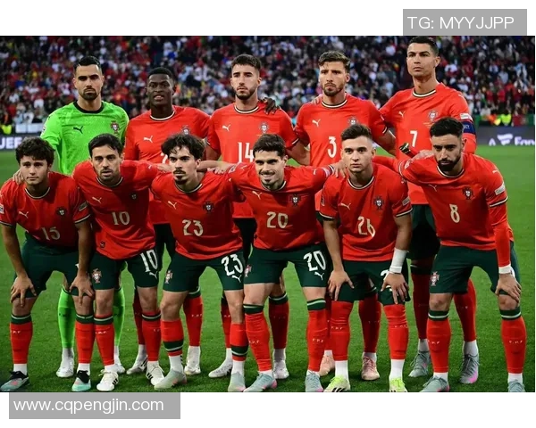 足球明星身体数据与精彩瞬间全景展示,揭秘他们的运动魅力与健康秘诀 足球明星身体数据与精彩瞬间全景展示,揭秘他们的运动魅力与健康秘诀