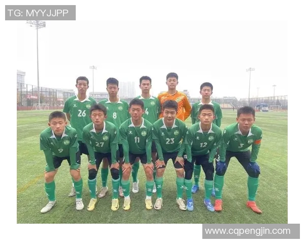 重庆足球队强势崛起荣登足球状态排行榜第二名引发热议 重庆足球队强势崛起荣登足球状态排行榜第二名引发热议